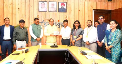 नीति आयोग की टीम ने की मुख्यमंत्री धामी से मुलाकात, विकास पर हुई चर्चा
