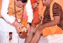 हरिद्वार में शिवभक्त कांवड़ियों पर पुष्प वर्षा, सीएम धामी ने चरण प्रक्षालन कर स्वागत किया